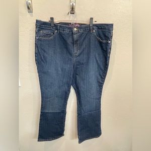 Gloria Vanderbilt jeans